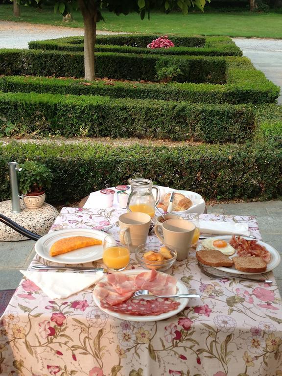 B&B Villa Cardellini Savigliano Luaran gambar